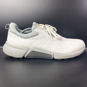Ecco White Athletic Shoes with Breathable Mesh and Cushioned Sole